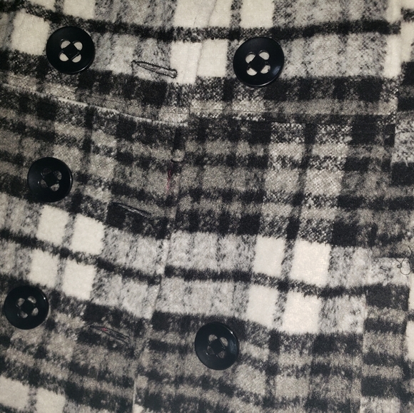 Rue 21 Black and white pea coat Medium with pink interlining - Picture 6 of 8